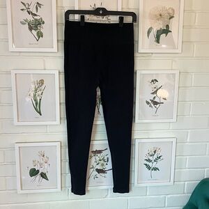 Everlane Ribbed Black Leggings